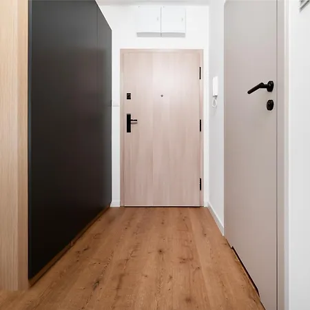 Apartment Traktorowa Comfort By Bookinghost *